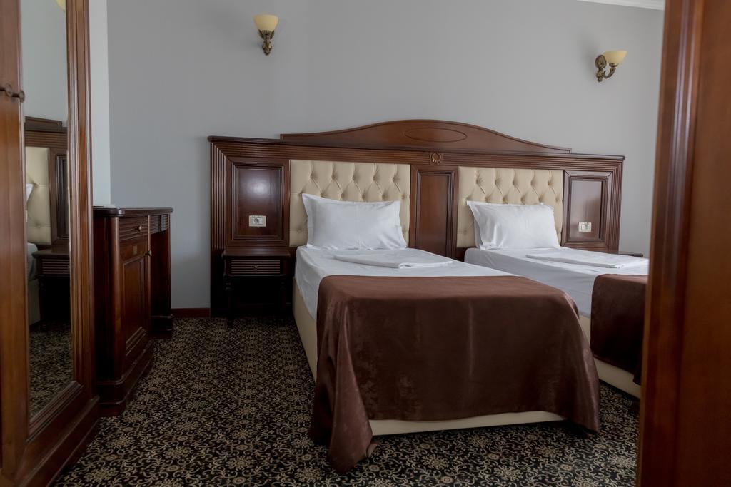 Hotel Giuliano Bragadiru 외부 사진