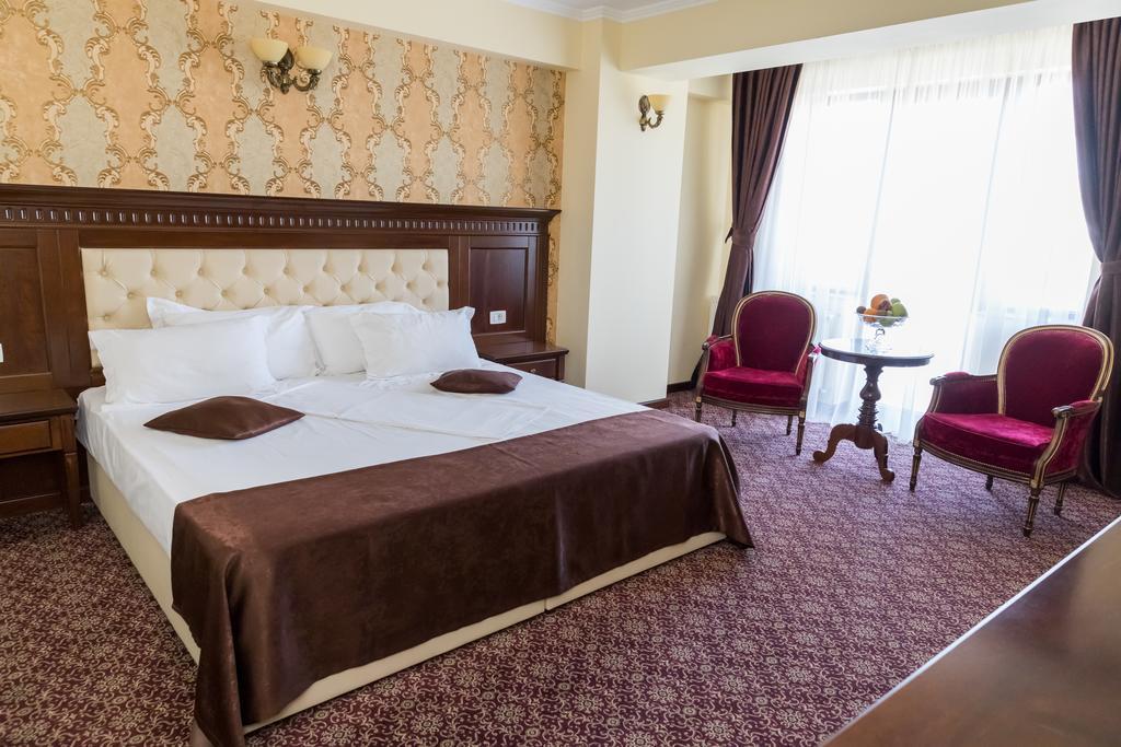 Hotel Giuliano Bragadiru 외부 사진
