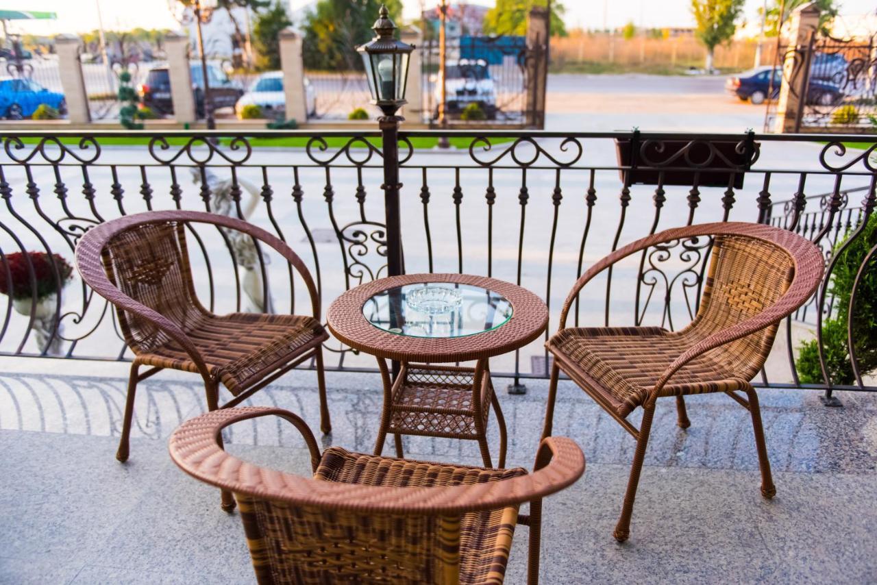 Hotel Giuliano Bragadiru 외부 사진